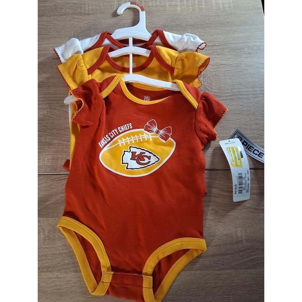 NFL Kansas City Chiefs Baby Girls 3 Pack Bodysuit Set Red Yellow White 6M NWT